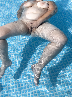 Un pomeriggio in piscina