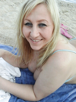 Viso, fica e culo delle mie ax amanti puttane. Sborratele.