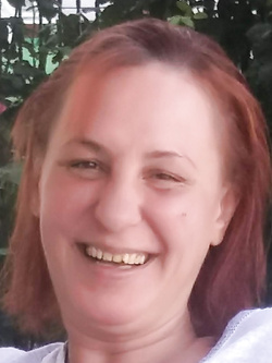 Vuoi vedere quanto è troia tua moglie 3