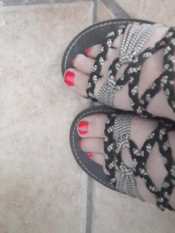 Mani, piedi e tette della mia Dea