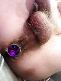 Mi moglie mi tappa il culetto