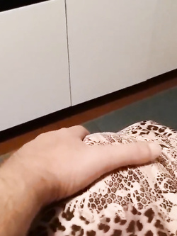 Mia moglie viene messa a nudo