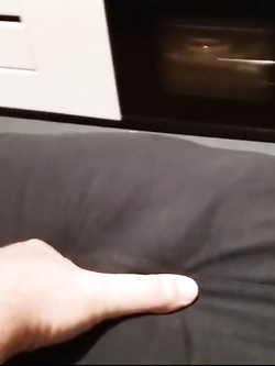 Mia moglie viene messa a nudo