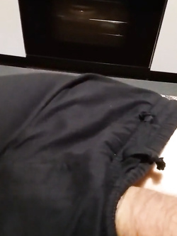 Mia moglie viene messa a nudo