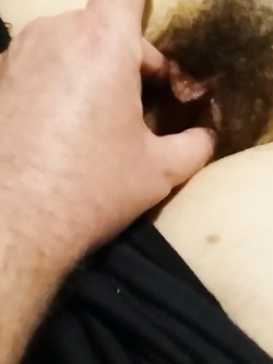 Mia moglie viene messa a nudo 8