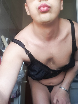 Sono una troia in calore