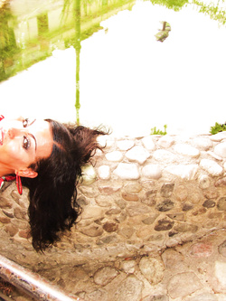 TROIIE ROMANE CAZZO CLICCAA