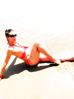 IL MEGLIO SOLO SU AMA PORN CON LA MARTY CLICCAAA