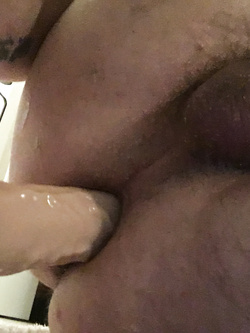 Mi piace farmi rompere il culo