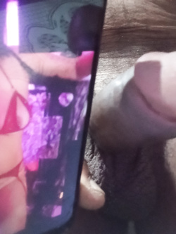 UNA DELIZIA  MOLTO CALDA