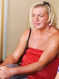 OCA LA VACCA:BATTONA A DIANO PROSTITUTA SCHIAVA 3285932523