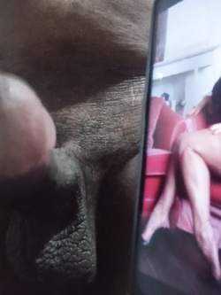 UNA BELLA DONNA CALDA Parte 2