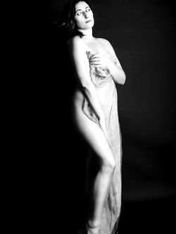 Francine Sezione B/N By Leo