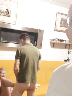 MaxeBetty coppia lui cuckold dichiarato