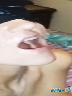 ALINA - PORCELLONA BIONDA ALLO SBANDO