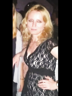 ALINA - PORCELLONA BIONDA ALLO SBANDO