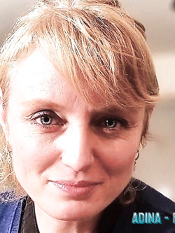 ALINA - PORCELLONA BIONDA ALLO SBANDO