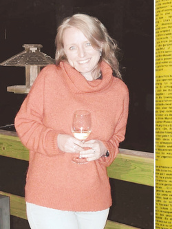 ALINA - PORCELLONA BIONDA ALLO SBANDO