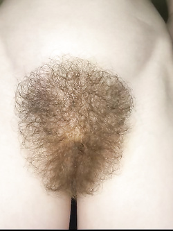 Esibizionista non depilata da 2 anni bis