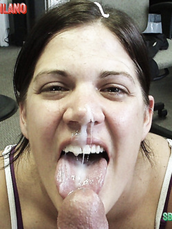 ANTONELLA - INSOSPETTABILE PORCELLONA