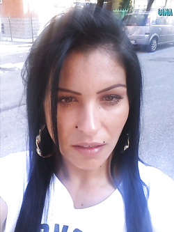 CASSANDRA -GINA - ZINGARA ESIBIZIONISTA