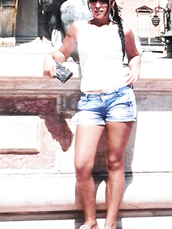 CASSANDRA -GINA - ZINGARA ESIBIZIONISTA