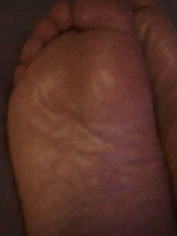 Piedi di Mamma Cicciona Grassi Attendono Sborra