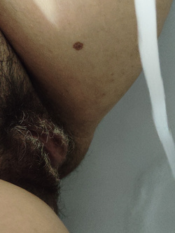 La figa pelosa di mia moglie Parte 2