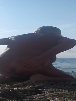 OCA LA VACCA:BATTONA AL MARE PROSTITUTA SCHIAVA 3285932523