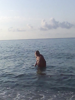 OCA LA VACCA:BATTONA AL MARE PROSTITUTA SCHIAVA 3285932523