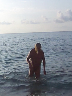 OCA LA VACCA:BATTONA AL MARE PROSTITUTA SCHIAVA 3285932523