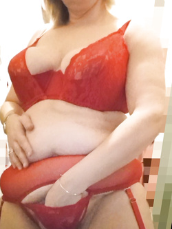 Moglie Bbw sexy in intimo Red