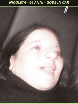 NICOLETA - MILANO - PORCELLA ESIBIZIONISTA