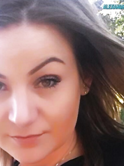 NICOLETA - MILANO - PORCELLA ESIBIZIONISTA