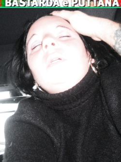 NICOLETA - MILANO - PORCELLA ESIBIZIONISTA