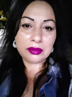 NINA DA BOLOGNA - ESIBIZIONISTA ALLO STATO PURO