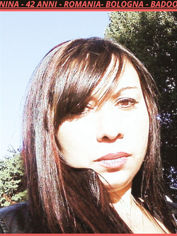 NINA DA BOLOGNA - ESIBIZIONISTA ALLO STATO PURO