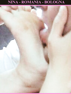 NINA DA BOLOGNA - ESIBIZIONISTA ALLO STATO PURO