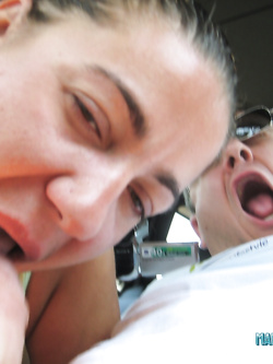 MANUELA -  TROIONA ESIBIZIONISTA DI BO