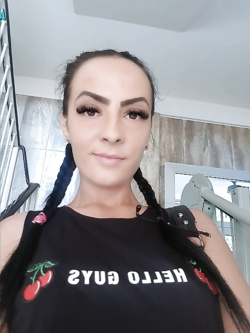 CRISTINA -  TROIA RUMENA DI BOLOGNA