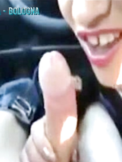 MIKELA - ZINGARA RUMENA IN AZIONE