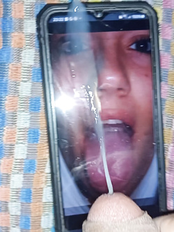 Faccia Da Sborra Gran Tributo Fan Per La Zia Maiale