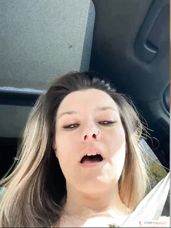 She Plays With Herself in a ToiletJoin Live and Cum With Her