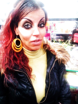 TIRA FUORI STO CAZZZO MMMM