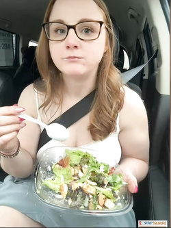 Hairy Pussies Exposed in Public -Wild Outdoor Adventure