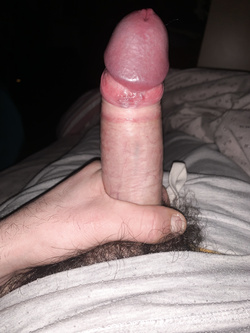 Nuova amica 48enne conosciuta online …