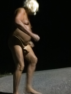 OCA LA VACCA:BATTONA AL LAVORO PROSTITUTA SCHIAVA 3285932523