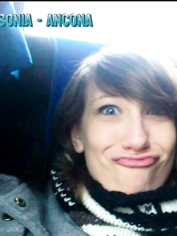 SONIA E LE SUE PERFORMANCE - ANCONA