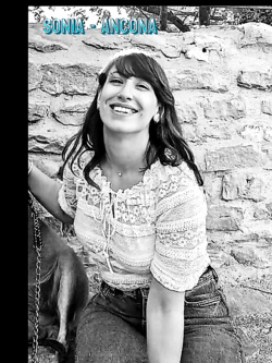 SONIA E LE SUE PERFORMANCE - ANCONA