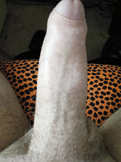 Huge cock tied very tightly with a rope